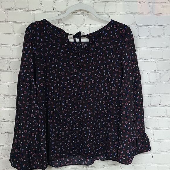 LOFT Petite Black Geo Floral Bell Sleeve Mixed Media Top Women's Blouse XSP - Picture 10 of 14